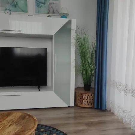 Azure Lelle Апартаменты *
